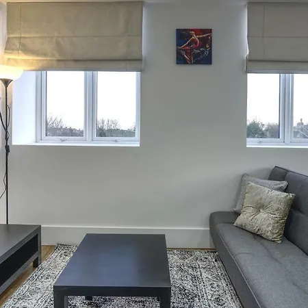 Appartement Alfa Apartments, Quarry Court, High Street, Morley