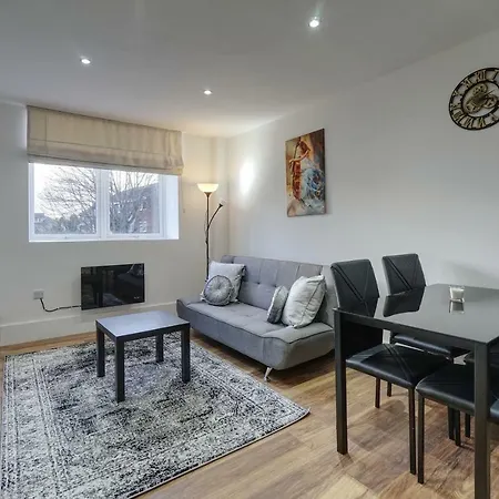 Alfa Apartments, Quarry Court, High Street, Morley
