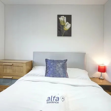 Alfa Apartments, Quarry Court, High Street, Morley * Leeds (West Yorkshire)