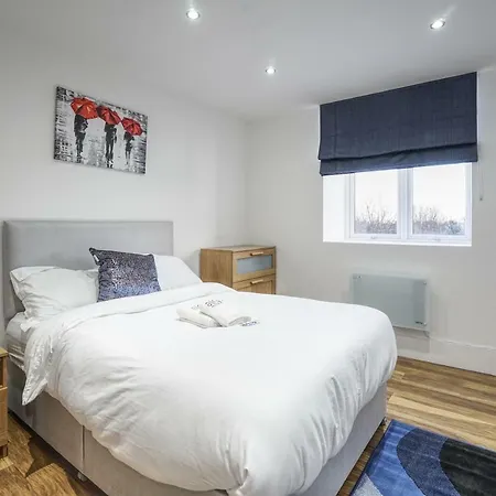 Alfa Apartments, Quarry Court, High Street, Morley *